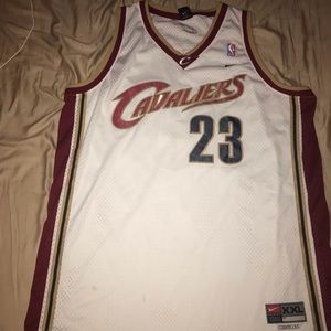 NBA Cleveland Cavaliers LeBron Jame Jersey XXL